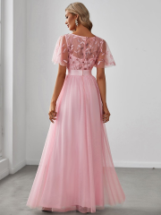 Světle růžové, baby pink, dlouhé šaty s rukávky, tylová sukně, splývavé, na svatbu, pro svatební hosty, pro maminku nevěsty a ženicha, pro svědkyni, na ples, do tanečních